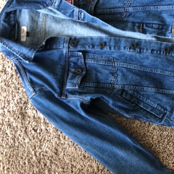 Jean Jacket - Picture 2 of 7